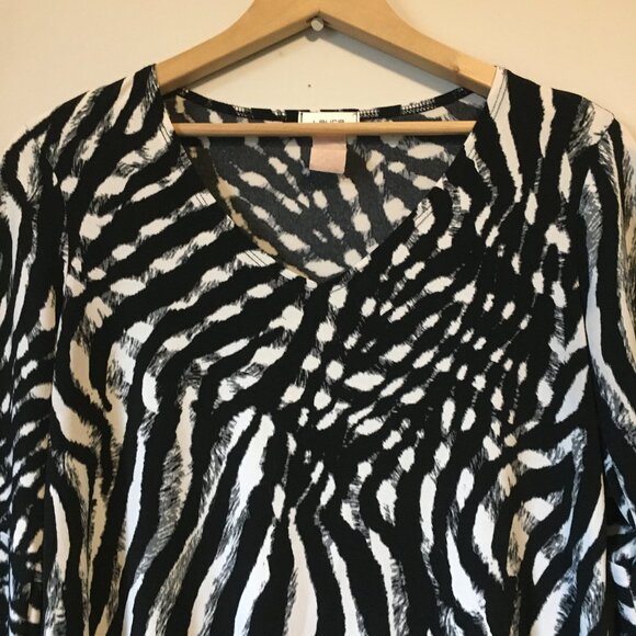 Sassy Zebra Print Bell Sleeve Top - Picture 3 of 16